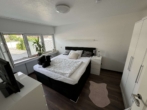Schlafzimmer - Wunderschöne 3-Zimmerwohnung mit sonnigem Balkon. Auf Wunsch mit TG Stellplatz