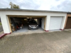 Garagen - Einfamilienhaus mit schönem Garten und Doppelgarage in toller Lage!