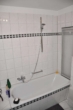 Bad - Provisionsfrei: Erdgeschosswohnung mit toller Ausstattung, Baujahr 1995, Parkett, TG-Stellplatz