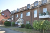 Hausansicht - Wunderschöne 2-Zimmerwohnung mit traumhaftem Sonnenbalkon in schöner Lage! 1. Obergeschoss!