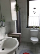 Badezimmer EG - RESERVIERT! Uerdingen: Dreifamilienhaus in toller Wohnlage und netten Mietern!