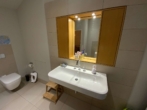 Badezimmer Ebene 2 - Wunderschöne 5-Zimmerwohnung mit sonnigem Balkon in toller Lage von Hüls!