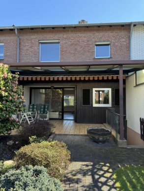 Hier wohnt man gerne: hübsches Einfamilienhaus mit Garage in St. Tönis!, 47918 Tönisvorst, Reihenmittelhaus