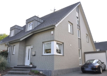 Verkauft! Moderne Doppelhaushälfte in familienfreundlicher Lage in Düsseldorf!, 40589 Düsseldorf, Doppelhaushälfte