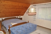 Schlafzimmer - Freistehendes Einfamilienhaus mit tollem Garten in naturnaher Lage!