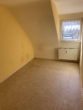 Zimmer 2 - 3-Zimmer Dachgeschosswohnung in ruhiger Lage!