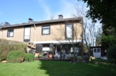 Hausansicht - VERKAUFT!! Meerbusch-Osterath: Reihenendhaus in beliebter Lage! 10 Minuten bis Düsseldorf!