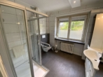 Badezimmer 1.OG - Einfamilienhaus mit sonnigem Garten in sehr beliebter Lage!