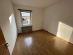 Schlafzimmer - Mitten in der Stadt: 3-Zimmerwohnung mit großer Küche. Zugang zu kleiner Dachterrasse