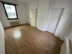 Schlafzimmer - Mitten in der Stadt: 3-Zimmerwohnung mit großer Küche. Zugang zu kleiner Dachterrasse
