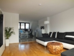 Wohnzimmer - Dyklage: 3-Zimmerwohnung im 1.OG. Garage möglich!
