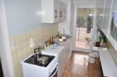 Küche - Selten: 4-Zimmerwohnung mit Garten in beliebter Lage! Garage direkt am Haus!