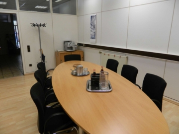 Attraktive Gewerbehalle mit Büroflächen in sehr schöner Lage von Willich!, 47877 Willich, Industriehalle