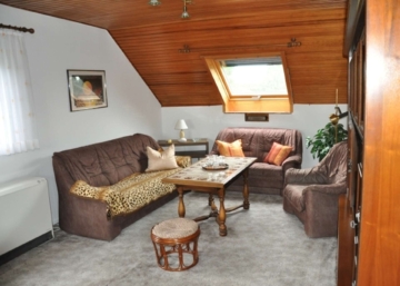 Möblierte 2-Zimmer-Einliegerwohnung zum Wohnen auf Zeit!, 47809 Krefeld, Wohnung