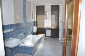 Badezimmer - Süsse Zweizimmerwohnung im Herzen von Bockum!