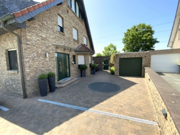 Wunderschönes Einfamilienhaus mit freiem Blick und traumhafter Ausstattung., 47447 Moers, Doppelhaushälfte