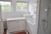 Bad - Haus im Haus! Sehr individuelle Wohnung mit Dachterrasse in toller Dyklage!