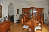 Wohnzimmer - Grosses Einfamilienhaus mit tollem Garten am Rande des Bismarckviertels!