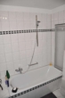 Bad - Kapitalanlage: Erdgeschosswohnung mit toller Ausstattung, Baujahr 1995, Parkett, TG-Stellplatz