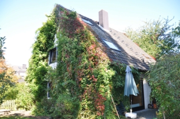 Nähe Montessorischule! Einfamilienhaus als Kapitalanlage in bester Wohnlage., 47803 Krefeld, Einfamilienhaus