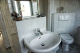 80-17 - * möblierte Wohnung am Moritzplatz Krefeld * 2-Zi Wohnung mit offener Küche und Sonnen-Dachterrasse