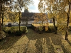 Blick vom Balkon - 3-Zimmerwohnung mit Balkon in gepflegtem Haus. 1.OG mit Fahrstuhl! Einzelgarage möglich!