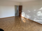 Wohnzimmer - 3-Zimmerwohnung mit Balkon in gepflegtem Haus. 1.OG mit Fahrstuhl! Einzelgarage möglich!