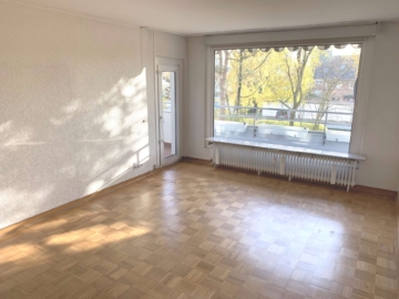 3-Zimmerwohnung mit Balkon in gepflegtem Haus. 1.OG mit Fahrstuhl! Einzelgarage möglich!, 41065 mönchengladbach, Wohnung