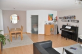 Wohnzimmer - Moderne Doppelhaushälfte in familienfreundlicher Lage in Düsseldorf-Süd!