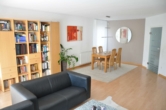Wohnzimmer - Moderne Doppelhaushälfte in familienfreundlicher Lage in Düsseldorf-Süd!