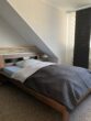 Zwei moderne Dachgeschosswohnungen mit jeweils tollem Balkon in schöner Wohnlage zum Hammerpreis! - Schlafzimmer
