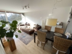 Wohnzimmer - Beste Kapitalanlage! 2-Zimmerwohnung mit Balkon, super Ausstattung und toller Mieterin!