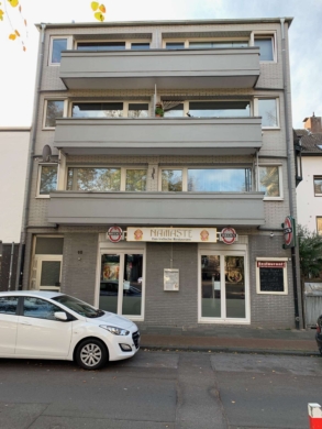 Drei Apartments jeweils mit Balkon in schöner Citylage!, 47798 Krefeld, Wohnung