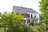 Verkauft!! Freistehendes Zweifamilienhaus mit tollem Garten in schöner Lage Willich-Schiefbahn! - Rückansicht