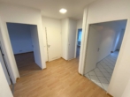 Flur - Schöne 3-Zimmerwohnung mit Balkon in Krefeld-Bockum