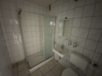 Badezimmer - Fischeln: schön aufgeteilte Dreizimmerwohnung mit kleinem Balkon und KFZ-Stellplatz!