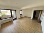 Wohnzimmer - Hüls: 2-Zimmerwohnung mit Balkon im 1. OG!