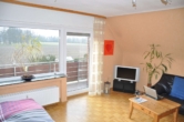 Wohnzimmer - Schnuckelige Zweizimmerwohnung im Zweifamilienhaus. Super Lage „Rosental“.