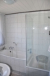 Badezimmer - Beste Dyklage: Haus im Haus! Individuelle Eigentumswohnung in schönem Zweifamilienhaus!