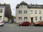 Hausansicht - Einfamilienhaus mit großem Grundstück und verschiedenen Nutzungsmöglichkeiten