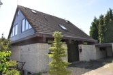 Hausansicht - Traumhaft Lage im Dykgebiet! Freistehendes Einfamilienhaus mit riesigem Potential.