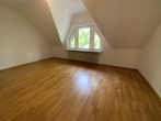 Schlafzimmer - Zweizimmerwohnung mit Wohnküche und sonnigem Balkon. Zwischen Musikerviertel und Bismarckplatz!