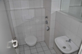 Gäste-WC - Zwischen Bismarckviertel und Bockum! Penthousewohnung mit umlaufender Terrasse und Aufzug!
