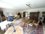 Wohnzimmer - RESERVIERT!! Erdgeschosswohnung mit Garten und Garage im Zweifamilienhaus